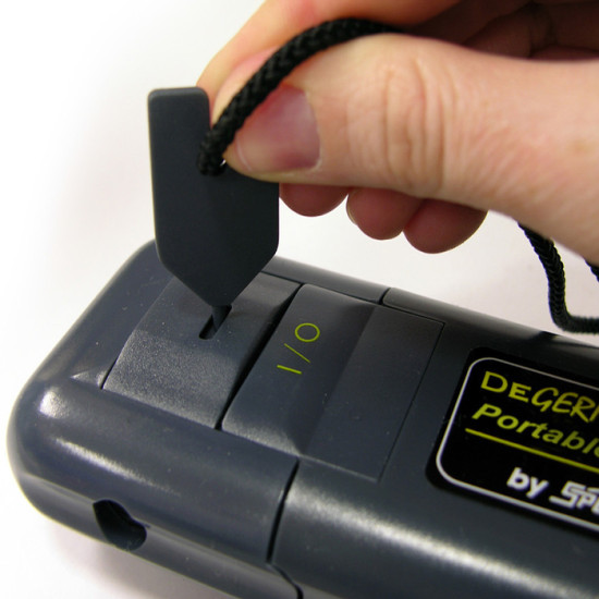 PORTABLE ULTRAVIOLET SANITIZERS DeGERM-inator™, SPECTROLINE USA PORTABLE ULTRAVIOLET SANITIZERS DeGERM-inator™, SPECTROLINE USA