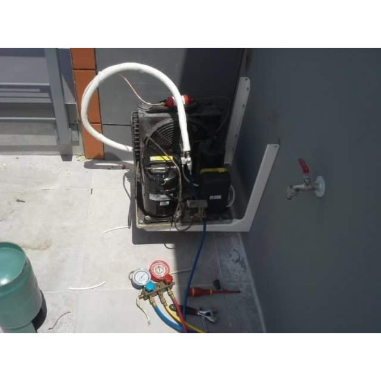 Wall Bracket white for A/C ,Giant 15-60000ΒTU Wall Bracket white for A/C ,Giant 15-60000ΒTU